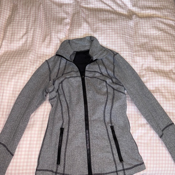 Lululemon Define Jacket - Picture 2 of 2
